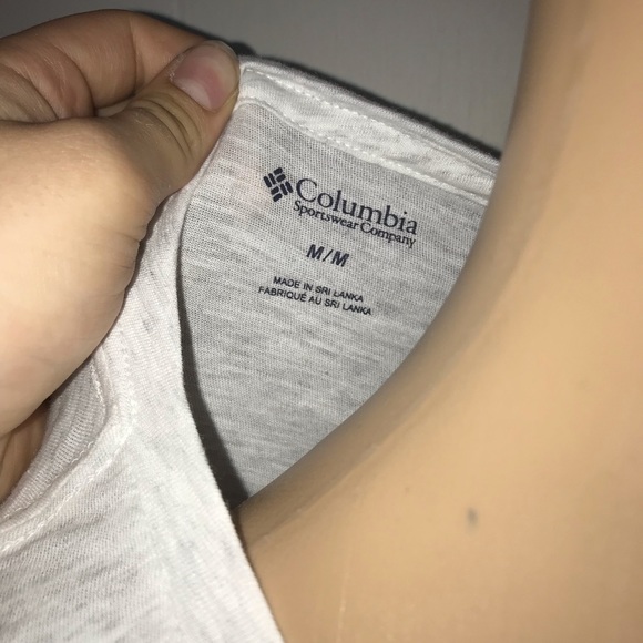 Women’s Columbia T-shirt size medium NWT - Picture 5 of 8